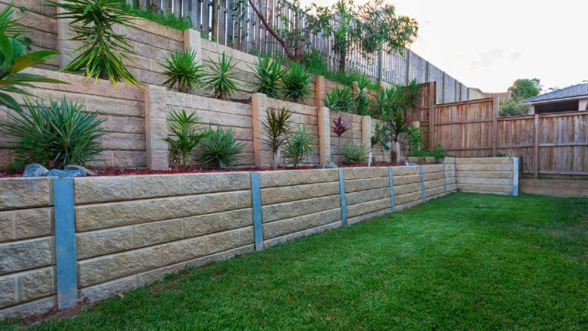 Retaining wall dublin